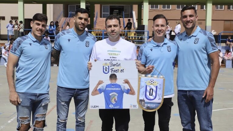 Visita al CEIP Pintor Eduardo Morillas UD Melilla